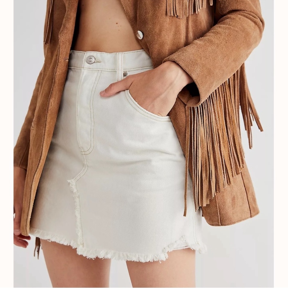 Free People - Brea Cutoff Skirt in Deco White